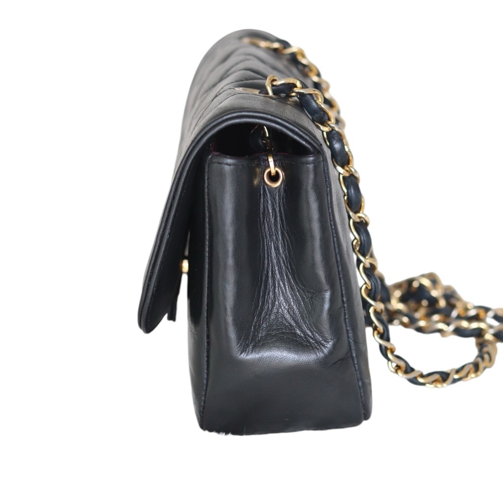 CHANEL Vintage Diana Flap Bag Quilted Lambskin‎ Small Black 1989-1990 - Picture 4 of 15